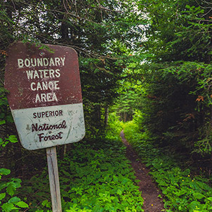 photo of sign at the boundary waters